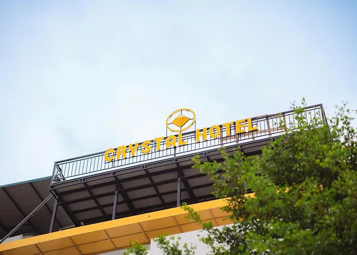 Crystal Khách sạn 4*