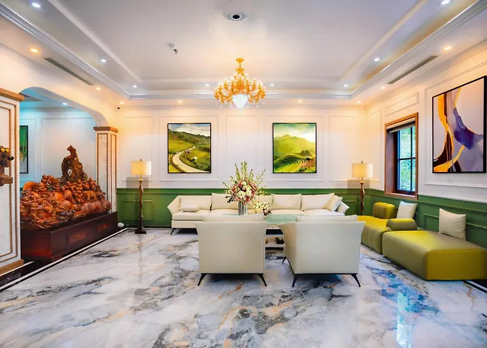 Crystal 4* Hạ Long