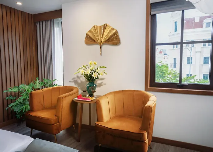 Crystal Khách sạn Hạ Long